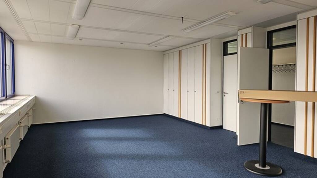 Bürofläche zur Miete provisionsfrei 9,50 € 689 m² Bürofläche teilbar von 345 m² bis 689 m² Fledder Osnabrück 49084