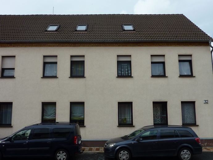 Wohnung zur Miete 630 € 5 Zimmer 160 m²<br/>Wohnfläche EG<br/>Geschoss ab sofort<br/>Verfügbarkeit Bahnhofstr. 32 Zahna Zahna-Elster 06895