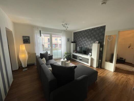 Wohnung zur Miete 741 € 3,5 Zimmer 78 m² Geschoss 1/1 frei ab 01.07.2026 Eichbergstraße 24 Untersteinach 95369