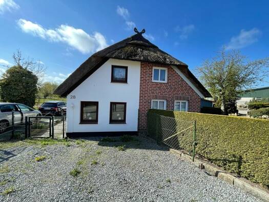 Doppelhaushälfte zum Kauf provisionsfrei 70.000 € frei ab sofort Neuratjensdorf Gremersdorf 23758