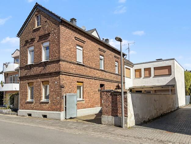 Wohnung zum Kauf 149.000 € 3 Zimmer 101,2 m² Spich Troisdorf 53842