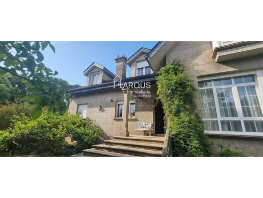 Chalet zum Kauf 530.000 € 4 Zimmer 436 m² Santiago de Compostela 15896