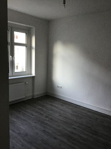 Wohnung zur Miete 436 € 2 Zimmer 45,9 m² frei ab 29.12.2024 Brunoldstraße 7 Nordend Eberswalde 16225