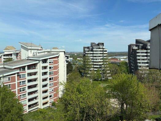 Wohnung zum Kauf 249.000 € 3,5 Zimmer 96 m² 8. Geschoss Hirschstraße 27 Hemmingen 71282