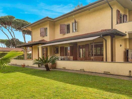 Haus zum Kauf 5.800.000 € 300 m² 1.065 m² Grundstück Forte dei Marmi 55042