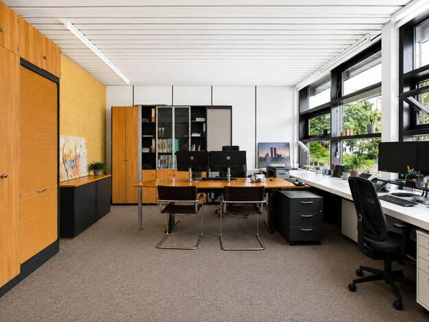 Bürofläche zur Miete 11 € 2 Zimmer 89,1 m² Bürofläche West Landshut 84034