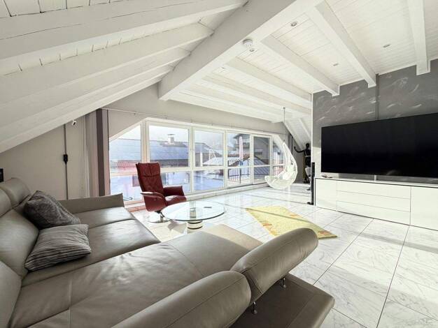 Wohnung zur Miete 1.400 € 3 Zimmer 132 m² 2. Geschoss frei ab 01.02.2026 Nelkenstraße 74 Hochspeyer 67691