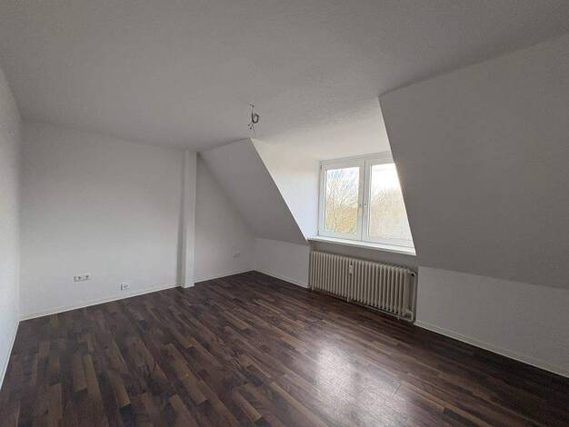Wohnung zur Miete 399 € 3 Zimmer 55,6 m² 2. Geschoss frei ab 06.02.2026 Schillerstraße 140 Geestemünde Bremerhaven 27570