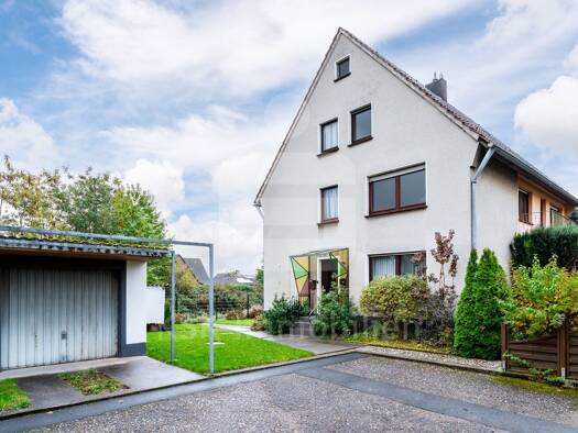 Mehrfamilienhaus zum Kauf 619.000 € 11 Zimmer 232 m² 715 m² Grundstück Niederkassel 53859