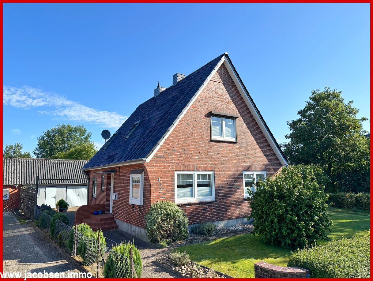 Einfamilienhaus zum Kauf 220.000 € 4 Zimmer 95,3 m²<br/>Wohnfläche 790 m²<br/>Grundstück Viöl 25884