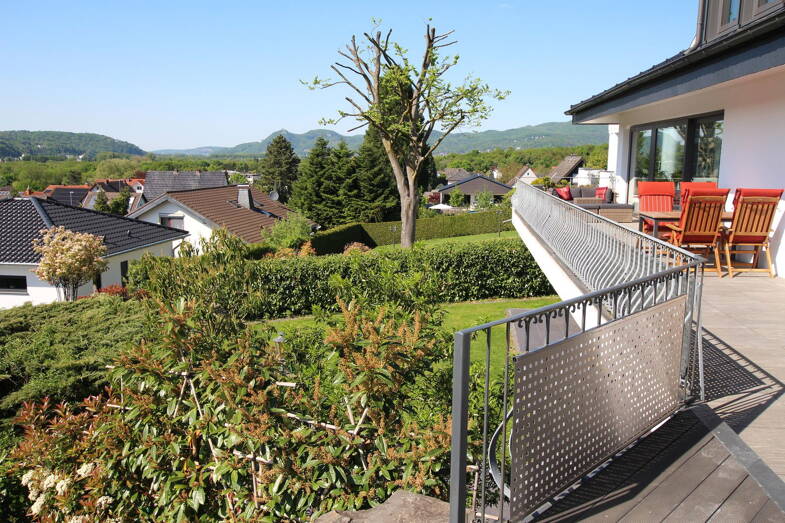 Terrassenwohnung zum Kauf provisionsfrei 885.000 € 4 Zimmer 261 m² EG Unkel Rheinland-Pfalz - Unkel 53572