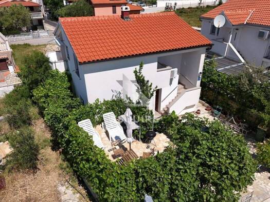 Haus zum Kauf 425.000 € 6 Zimmer 250 m² Vrsi Vrsi