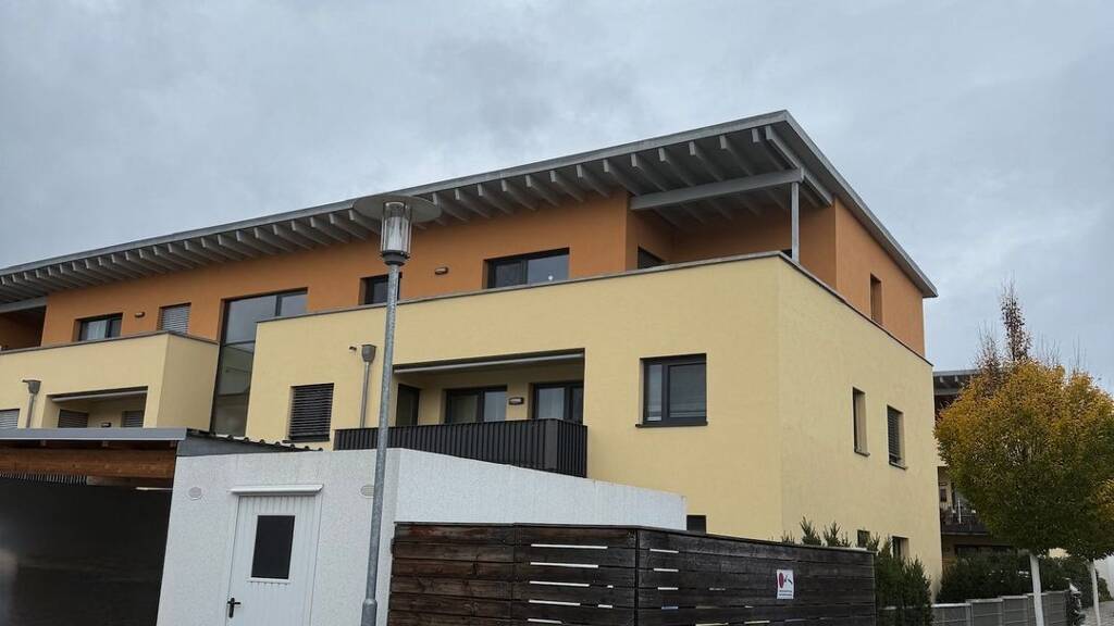 Penthouse zur Miete 1.250 € 3 Zimmer 107 m² Geschoss 2/2 frei ab sofort Gochsheim 97469