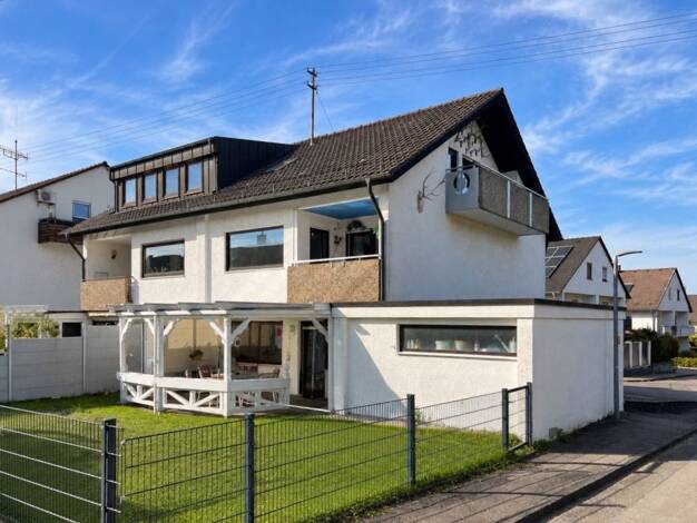 Doppelhaushälfte zum Kauf 467.000 € 7 Zimmer 140 m² 273 m² Grundstück Löchgau 74369