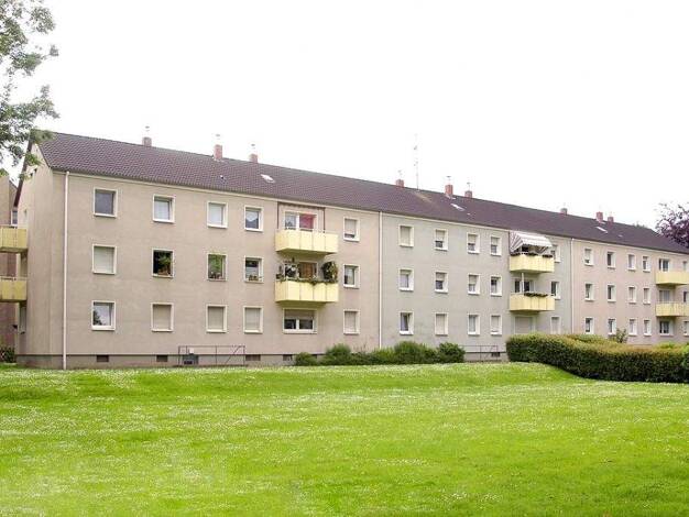 Wohnung zur Miete 409 € 2 Zimmer 41 m² EG Mündelheimer Straße 20 Huckingen Duisburg 47259