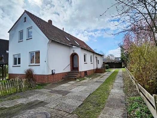 Doppelhaushälfte zum Kauf 299.000 € 9 Zimmer 180 m² 747 m² Grundstück frei ab sofort Grasberg 28879