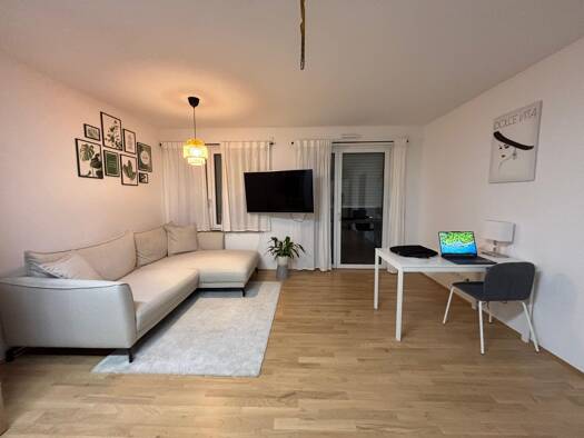 Wohnung zur Miete 982 € 3 Zimmer 70,1 m² Geschoss 1/4 frei ab sofort Leichendorf Zirndorf 90513