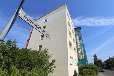 Wohnung zur Miete 250 € 1 Zimmer 24,5 m² 3. Geschoss frei ab sofort Rudi-Richter-Straße 10 Süd Dessau-Roßlau 06849