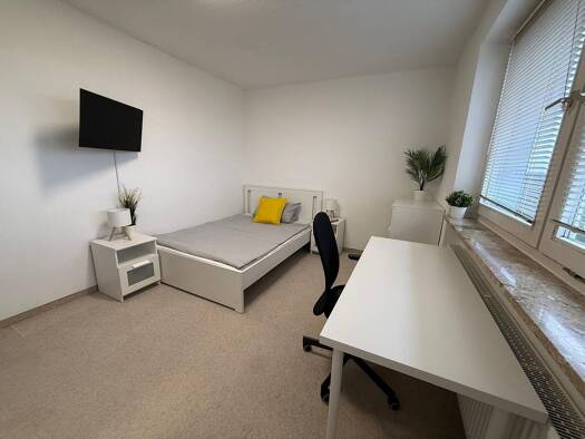 WG-Zimmer zur Miete 600 € 25 m² 12 Geschosse frei ab 01.09.2026 Würzburger Ring 35 Büchenbach Erlangen 91056