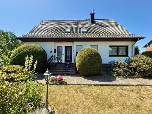 Einfamilienhaus zum Kauf 419.000 € 8 Zimmer 199,8 m² 810 m² Grundstück Bennigsen Springe 31832