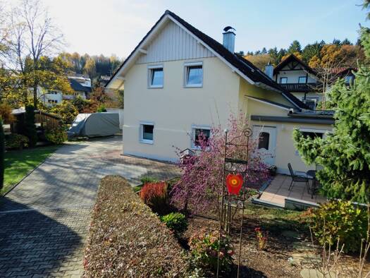 Einfamilienhaus zum Kauf 498.000 € 185 m² 868 m² Grundstück Deggendorf 94469