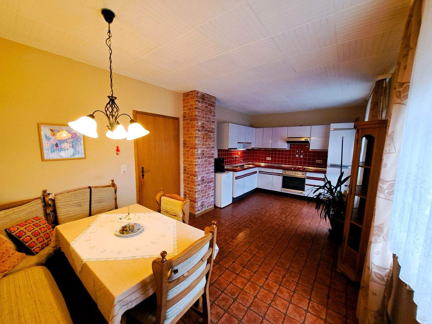 Immobilie in Merzig - **RAUMWUNDER MIT GARTEN IN BESSERINGEN** - Bild 3