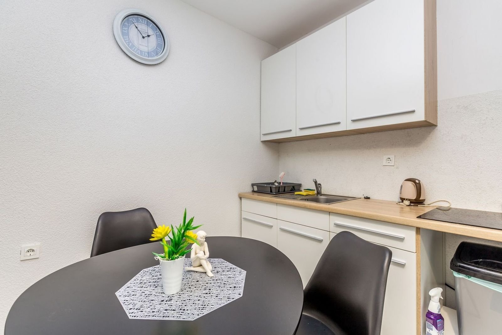 Wohnung zum Kauf 280.000 € 5 Zimmer 125 m²<br/>Wohnfläche Soline 51514