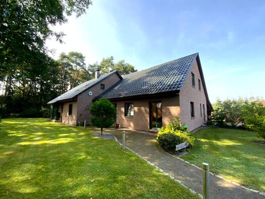 Einfamilienhaus zur Miete 1.590 € 5 Zimmer 136 m² 1.200 m² Grundstück frei ab sofort Hüttenbusch Worpswede 27726