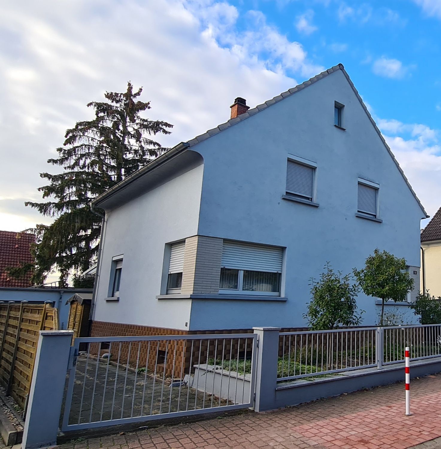 Einfamilienhaus zum Kauf 460.000 € 5 Zimmer 86 m²<br/>Wohnfläche 365 m²<br/>Grundstück 01.03.2025<br/>Verfügbarkeit Leimen Leimen 69181