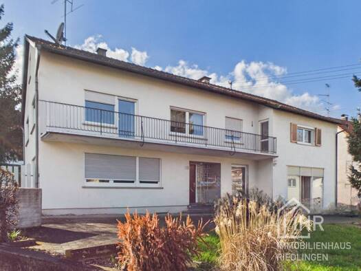 Mehrfamilienhaus zum Kauf 329.000 € 10 Zimmer 232 m² 1.170 m² Grundstück Binzwangen Ertingen 88521