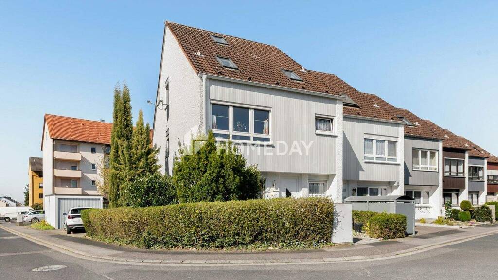 Reihenmittelhaus zum Kauf 379.000 € 7 Zimmer 160 m² 273 m² Grundstück Gochsheim 97469
