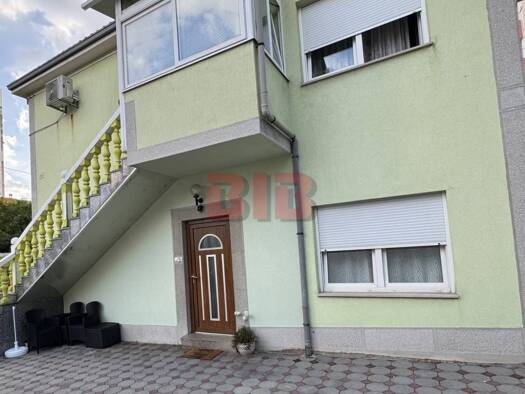 Haus zum Kauf 460.000 € 4 Zimmer 200 m² Belveder - Kozala