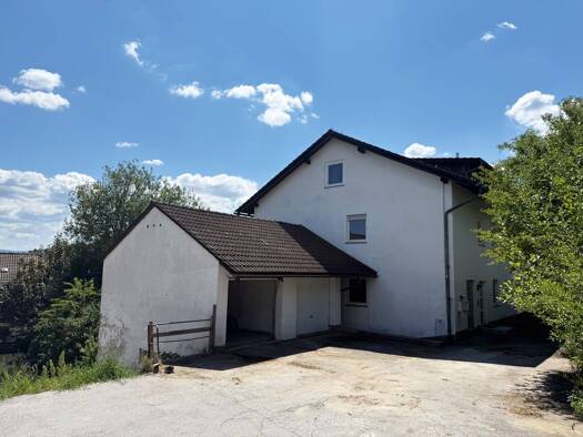 Haus zum Kauf 220.000 € 8 Zimmer 346 m² 869 m² Grundstück Regen Regen 94209