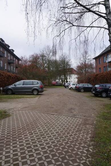 Außenstellplatz zur Miete 30 € Adolf-Ehrtmann-Straße 1 St. Gertrud Lübeck 23564
