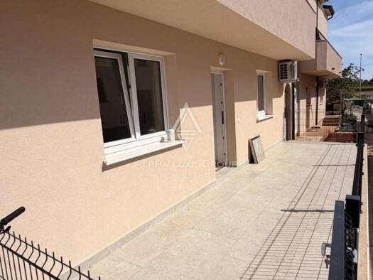 Wohnung zum Kauf 180.000 € 2 Zimmer 39 m² Novigrad Novigrad