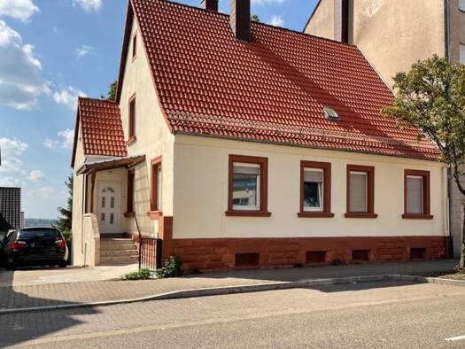 Einfamilienhaus zum Kauf 179.000 € 5 Zimmer 154 m² 350 m² Grundstück Innenstadt Pirmasens 66953