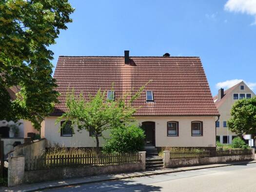 Einfamilienhaus zum Kauf 189.000 € 11 Zimmer 247 m² 378 m² Grundstück Gräfensteinberg Haundorf / Gräfensteinberg 91729