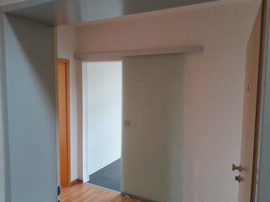 Wohnung zur Miete 409 € 3 Zimmer 69,3 m² 2. Geschoss Niddaer Straße 1 Bad Kösen Naumburg (Saale) 06628