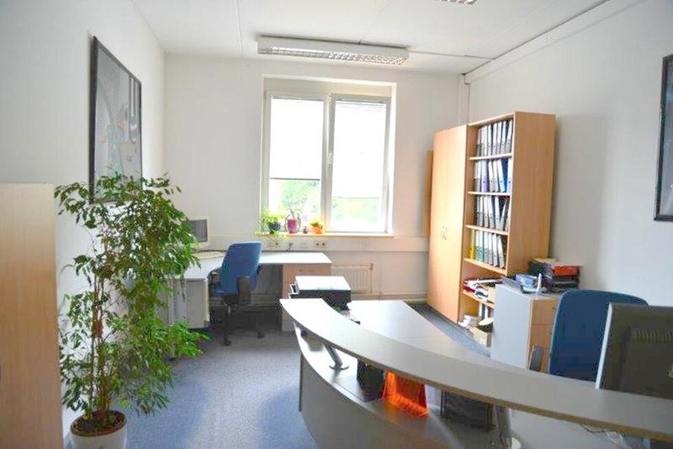 Bürofläche zur Miete 11,60 € 8 Zimmer 309,3 m²<br/>Bürofläche Gries Graz 8055