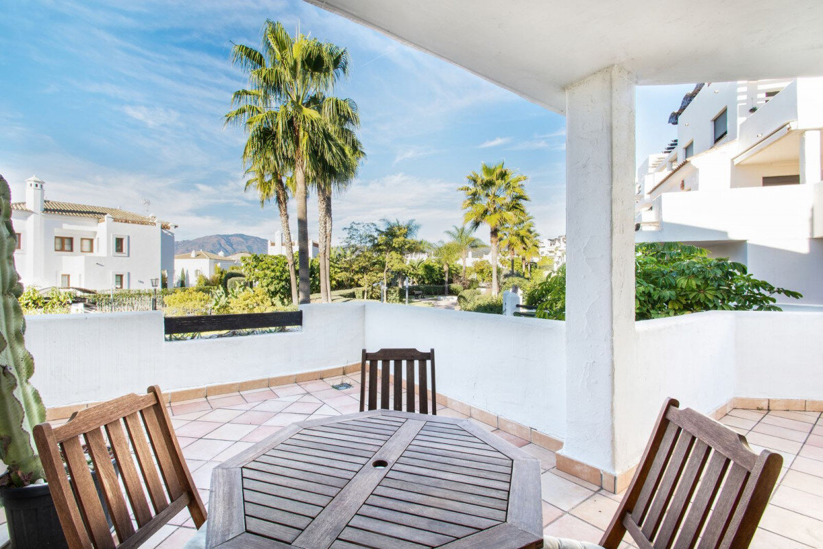 Terrassenwohnung zum Kauf 430.000 € 3 Zimmer 117 m²<br/>Wohnfläche Estepona 29680