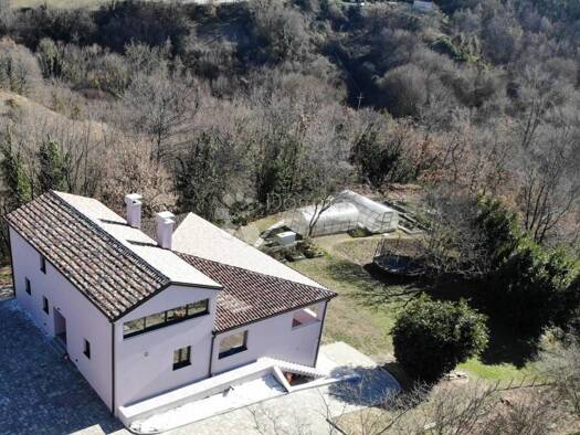 Einfamilienhaus zum Kauf 660.000 € 12 Zimmer 303 m² Gračišće Gračišće 52403