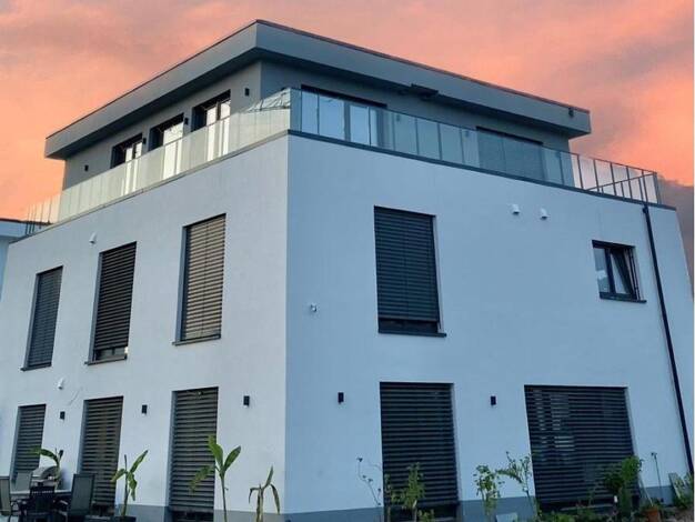 Mehrfamilienhaus zum Kauf provisionsfrei 1.250.000 € 10 Zimmer 378 m² 770 m² Grundstück Nieder-Weisel Butzbach 35510