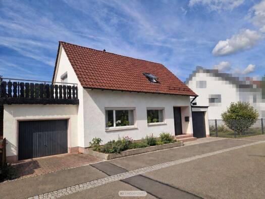 Einfamilienhaus zum Kauf 380.000 € 4 Zimmer 95,2 m² 211 m² Grundstück Dettingen unter Teck 73265