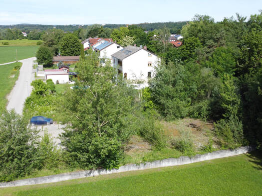 Grundstück zum Kauf 215.000 € 728 m² Grundstück frei ab sofort Niederndorf Waldkraiburg / Niederndorf 84478