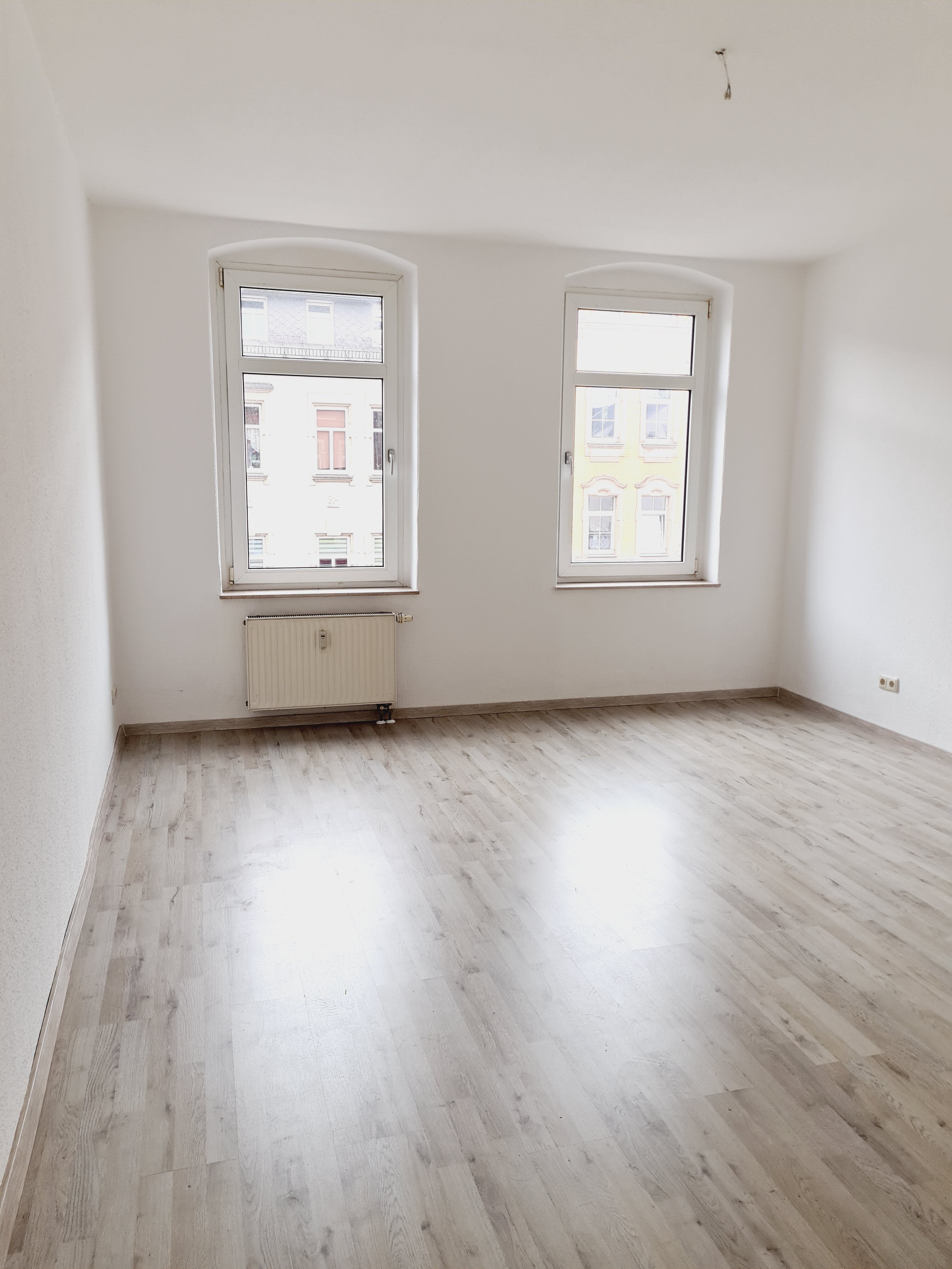 Wohnung zur Miete 329 € 2 Zimmer 68 m²<br/>Wohnfläche 2.<br/>Geschoss Frankenberger Str. 202 Ebersdorf 141 Chemnitz 09131