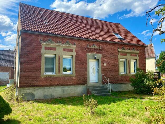 Einfamilienhaus zum Kauf 145.000 € 4 Zimmer 143,7 m² 2.990 m² Grundstück Hemsendorf Jessen (Elster) 06917