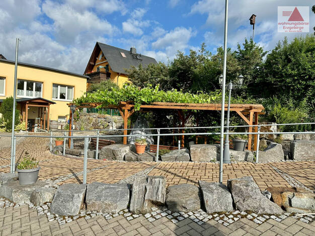 Wohnung zur Miete 349 € 2 Zimmer 31,3 m² 1. Geschoss Straße der Freundschaft 52 Thum-Jahnsbach Thum / Jahnsbach 09419