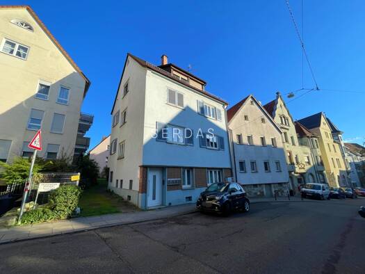 Haus zum Kauf 880.000 € 10 Zimmer 206 m² 159 m² Grundstück Obertürkheim Stuttgart / Obertürkheim 70329