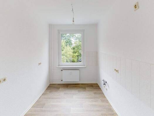 Wohnung zur Miete 420 € 3 Zimmer 57,3 m² 3. Geschoss frei ab 01.07.2026 Blankenburgstr. 5 Furth Chemnitz 09114