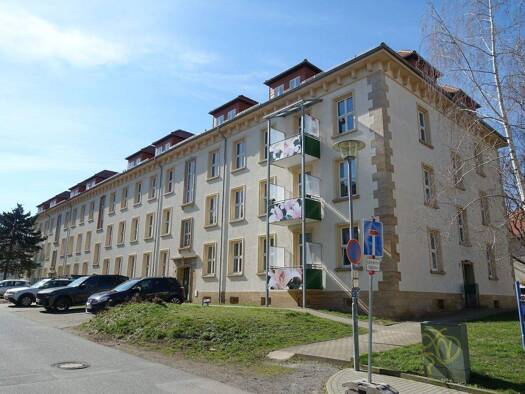 Wohnung zur Miete 659 € 4 Zimmer 98,6 m² EG Prof.-Joliot-Curie-Straße 10 Pirna 01796